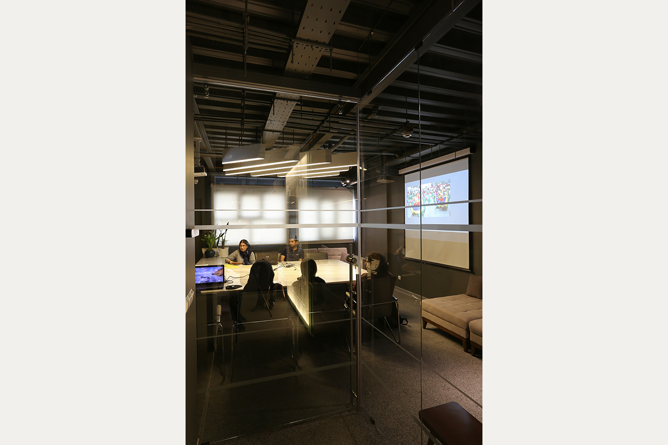 slider image